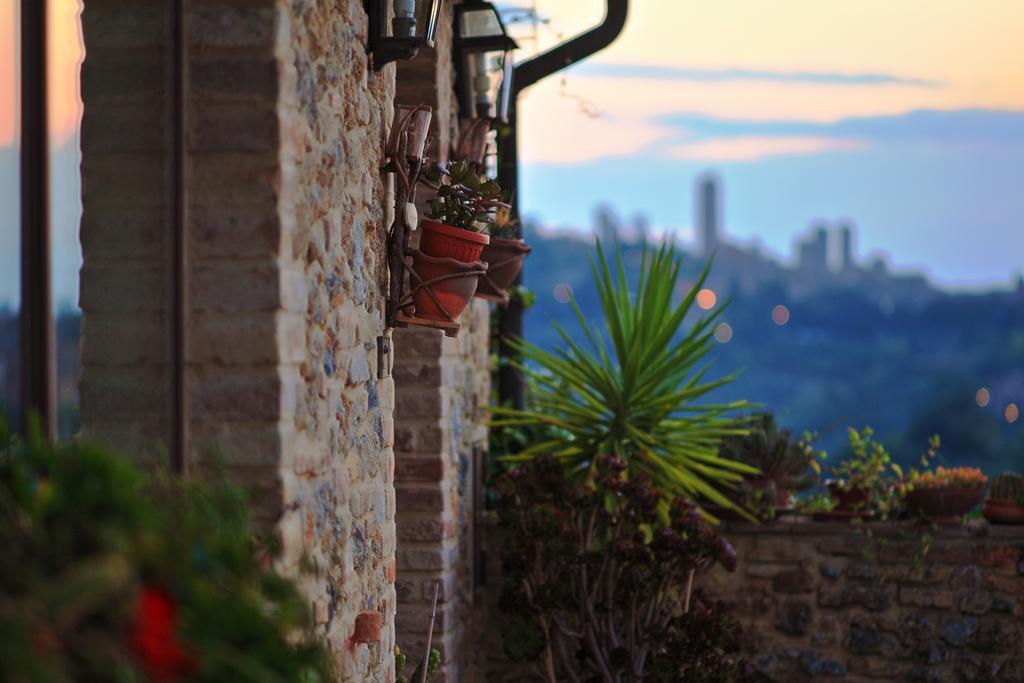 Podere Sant'Elena Σαν Τζιμινιάνο Εξωτερικό φωτογραφία